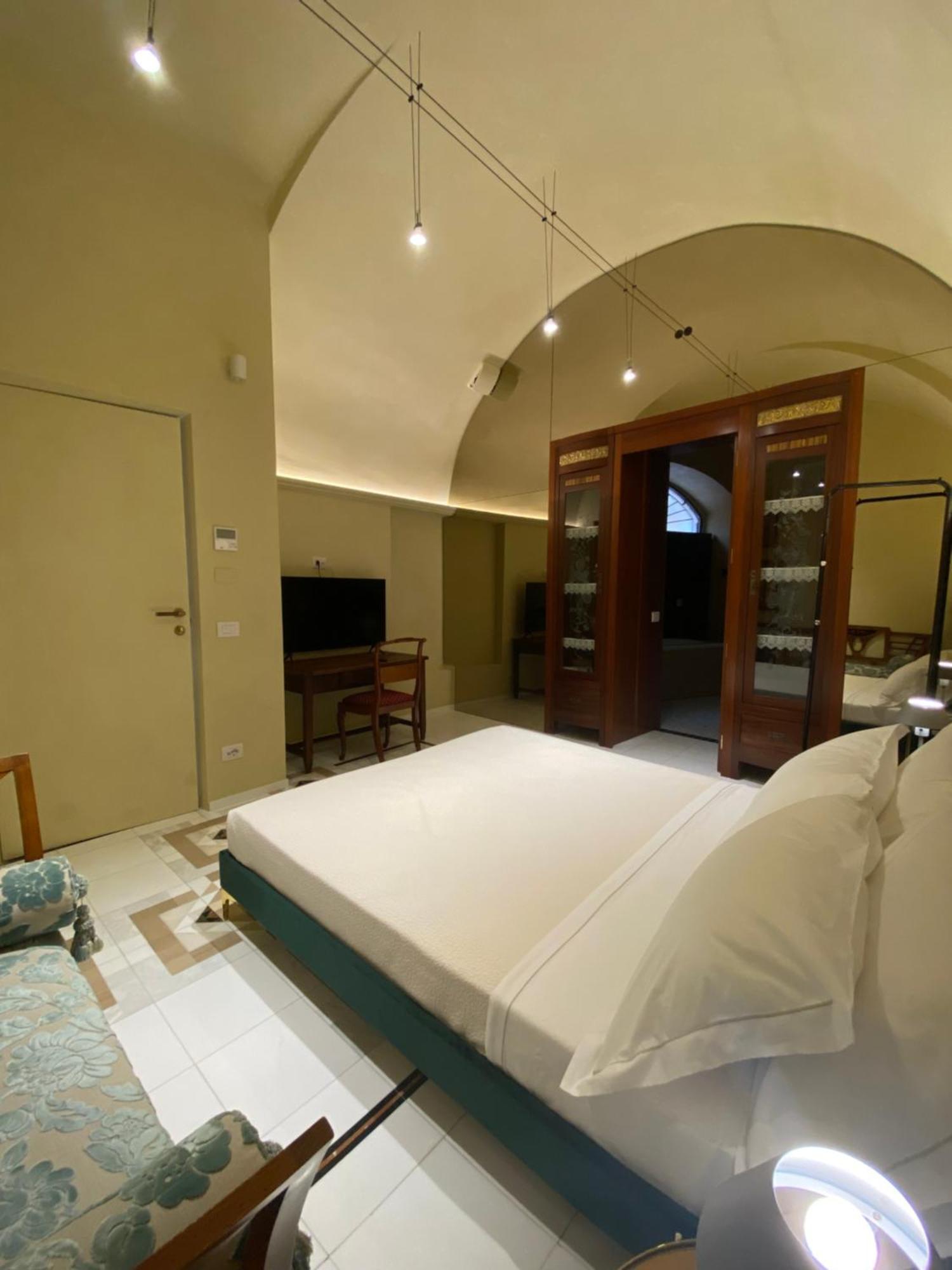Bed and Breakfast La Dimora Di Don Antonio Matera Exterior foto