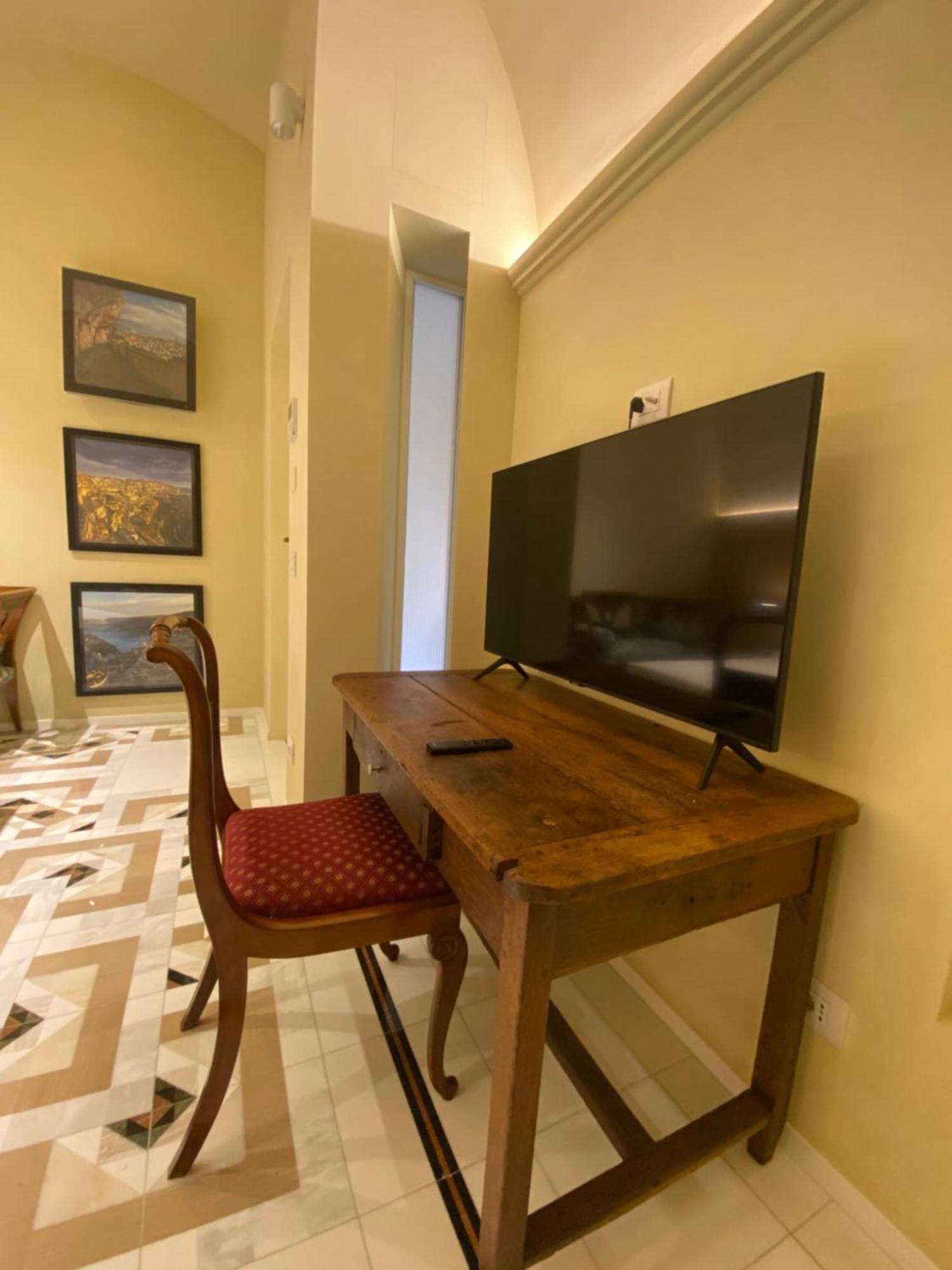 Bed and Breakfast La Dimora Di Don Antonio Matera Exterior foto